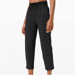 Lululemon Beyond the Studio Crop Black